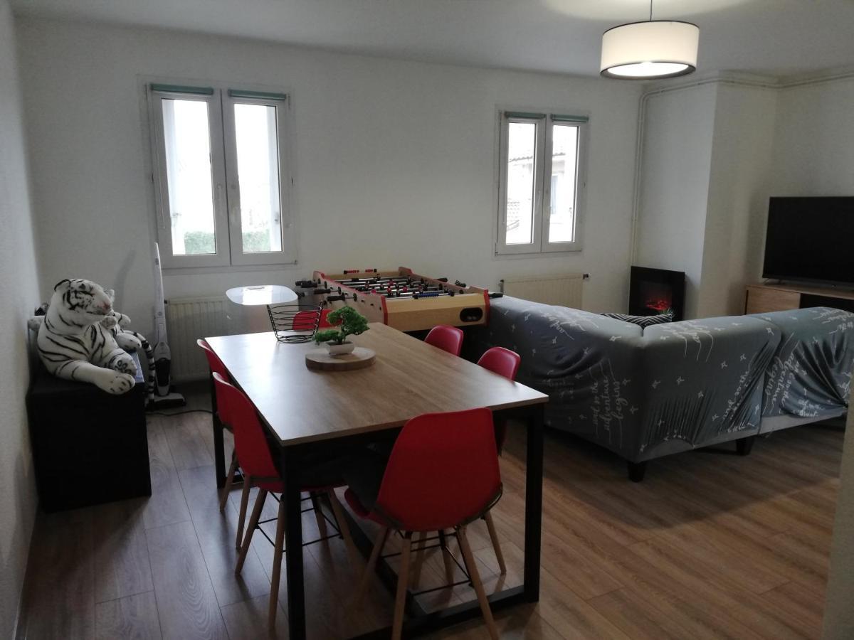 Grand T3 Avec Clim, Parking Et Terrasse Privative - Agen Apartment Exterior photo